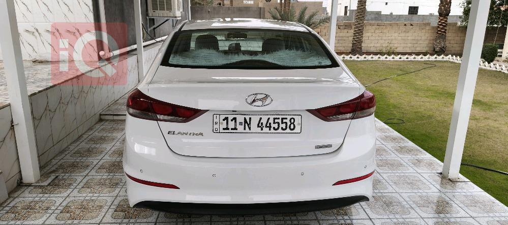 هيونداي النترا